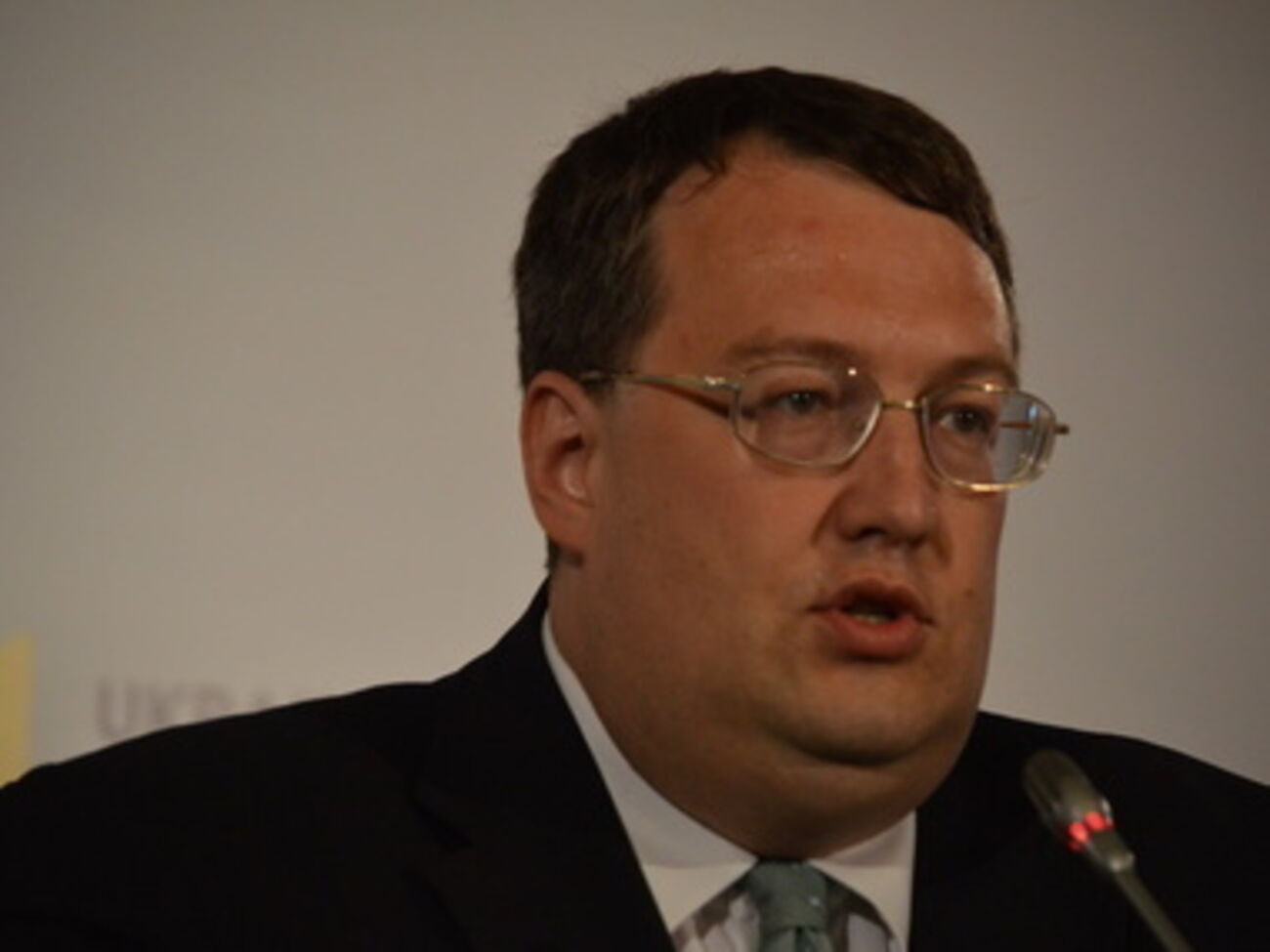 Геращенко:&nbsp;Мы этот список предателей целую неделю перепроверяли по своим каналам, и оказалось, что он подлинный, полный и достоверный