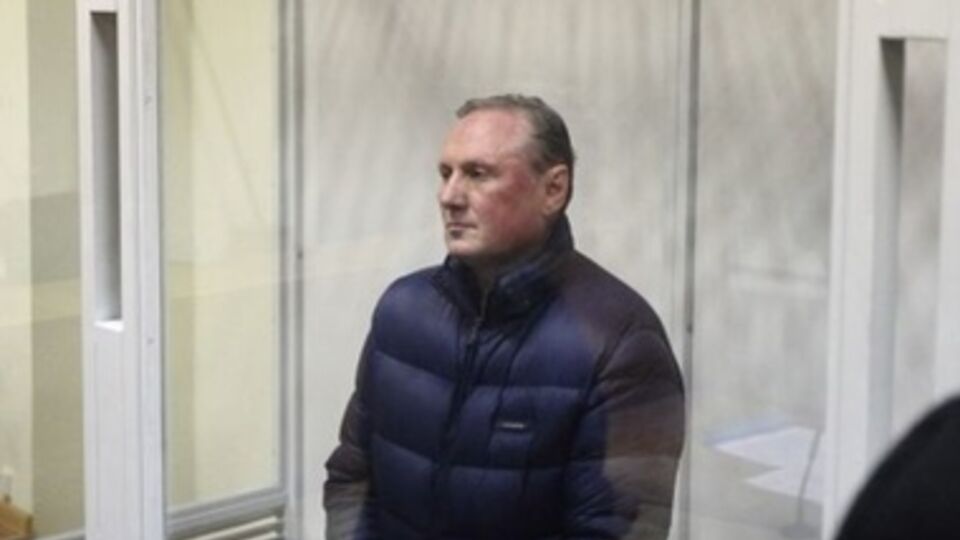 Меру пресечения Ефремову суд будет выбирать в закрытом режиме