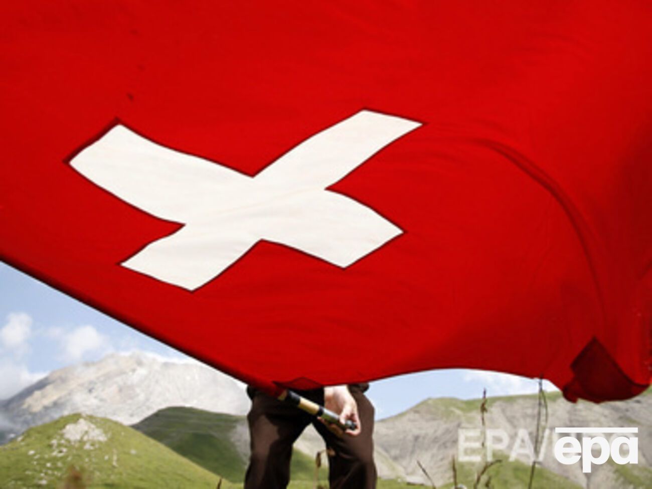 Швейцария намерена выделить Украине кредит