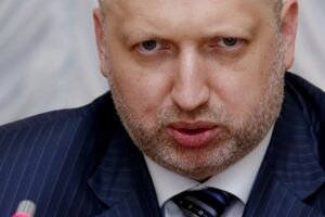 Кабмин и СБУ разработают новое положение о террористических угрозах, сообщил Турчинов