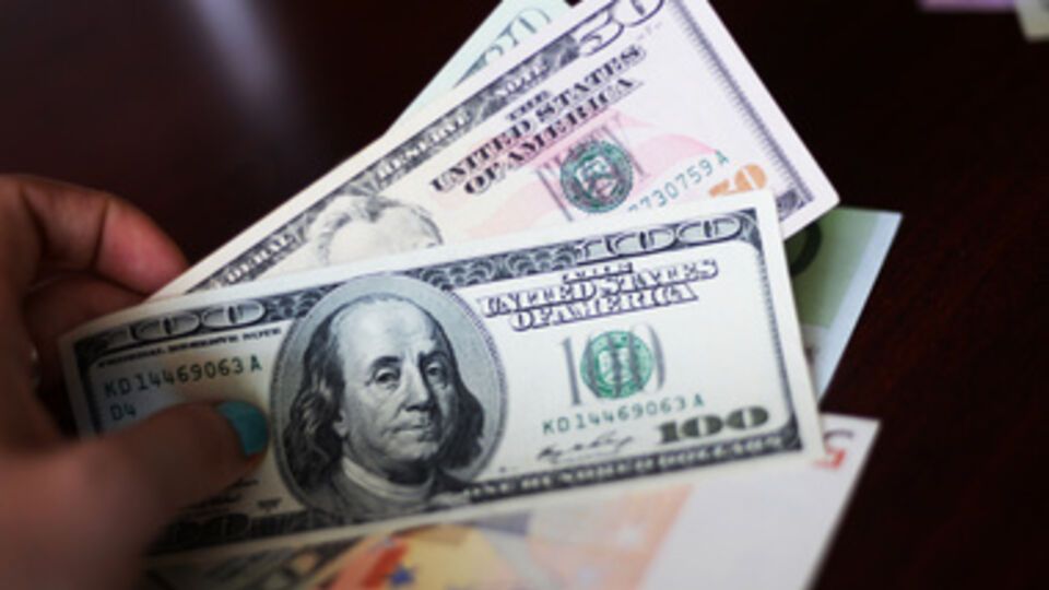 Курс валют на 19 февраля