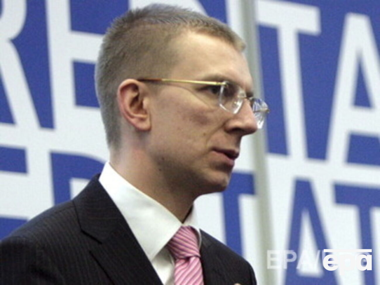 Ринкевичс: поставки оружия станут более эффективным методом воздействия на Россию