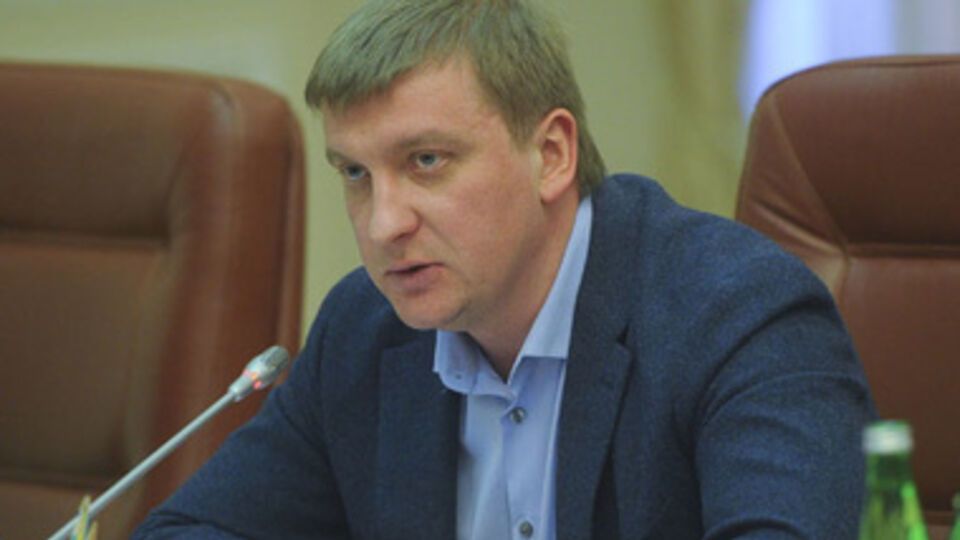 Петренко: Суд "подыгрывает" одной из сторон, а именно – представителям Компартии