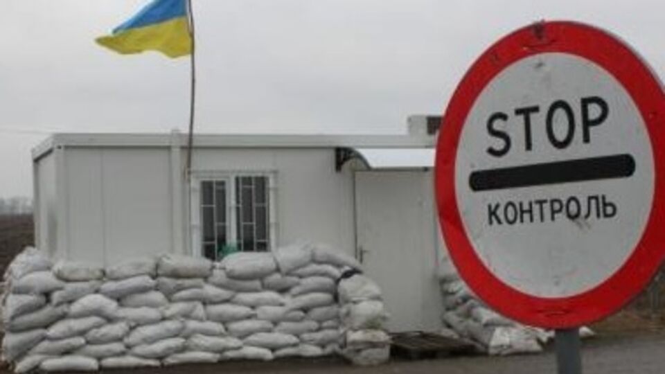 Россия пропускает на Донбасс целые колонны автотранспорта