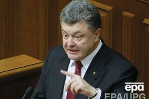 Порошенко: Уверен, что министр юстиции Петренко уже подготовил достаточное количество бесплатных камер для желающих обогатиться за счет государства