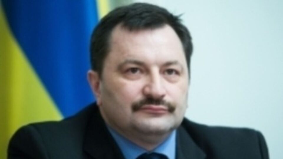 ИЗ АП уволили двух сотрудников