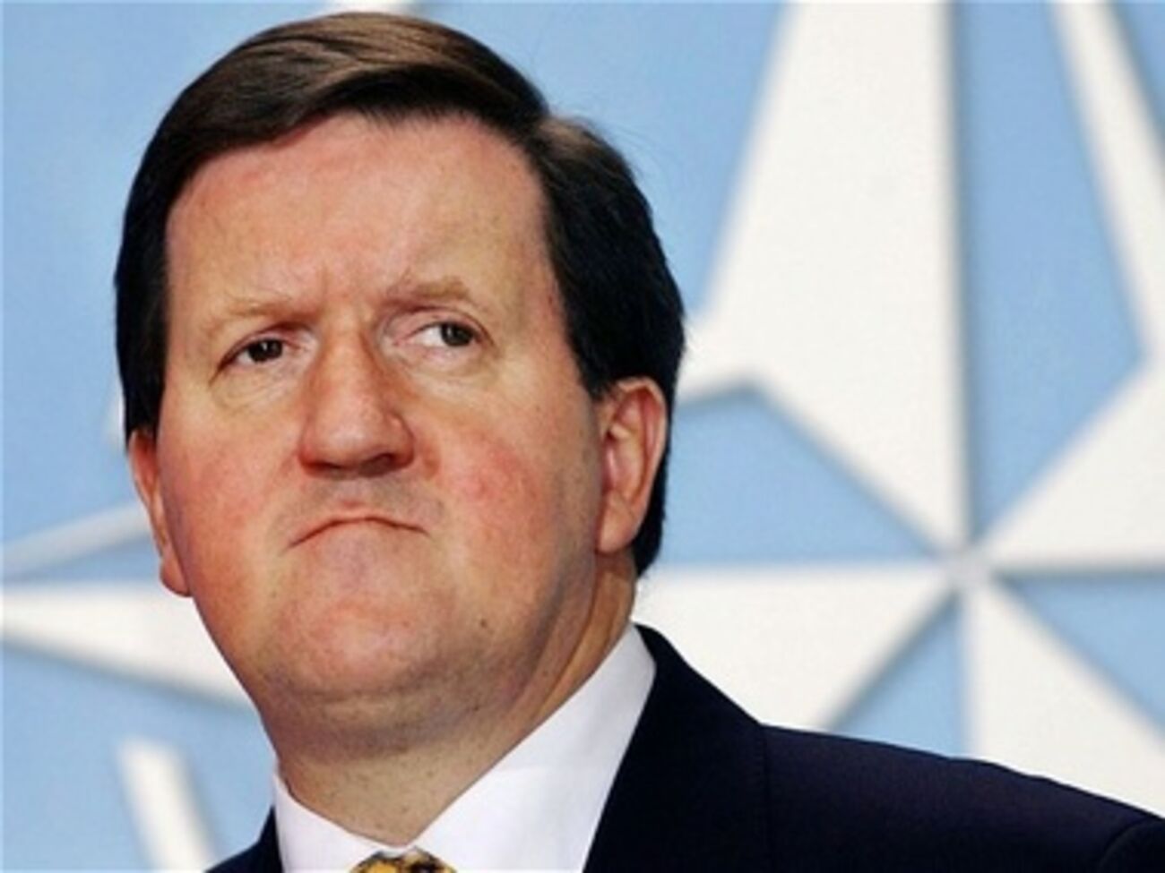 Бывший генсек НАТО Джордж Робертсон