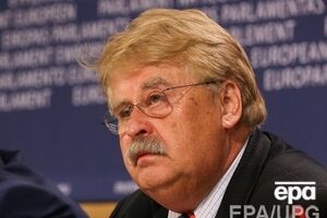 О возможности направить в Украину миротворческие силы ООН и ЕС европарламентарий высказался скептически