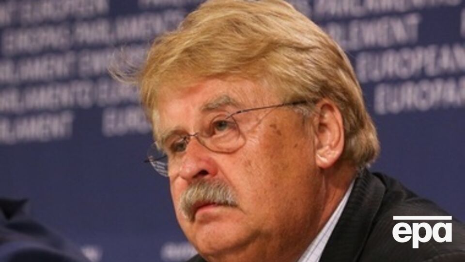 О возможности направить в Украину миротворческие силы ООН и ЕС европарламентарий высказался скептически