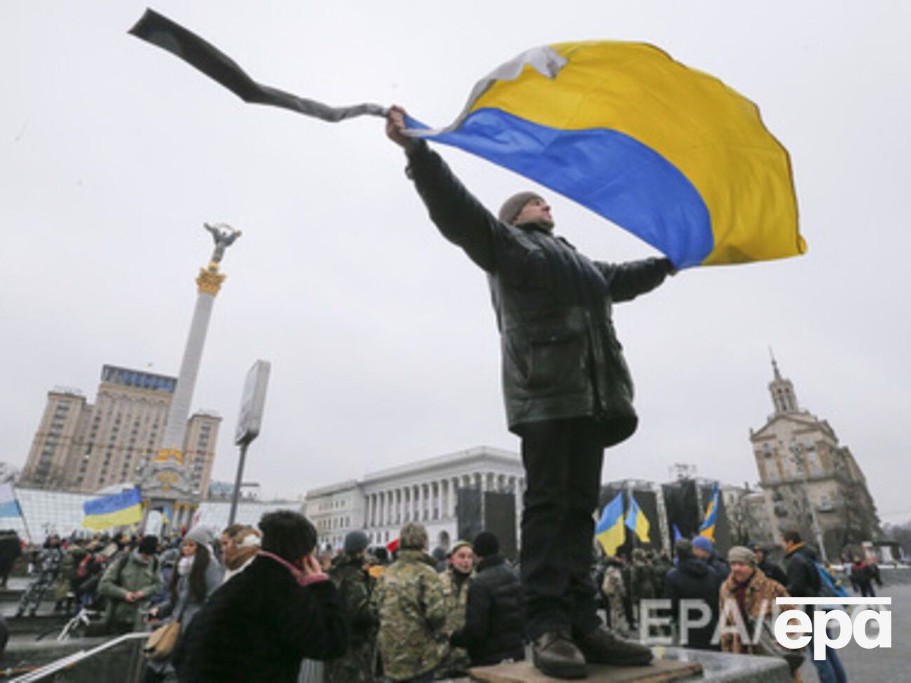 Феффер: Украина находится в плену своей географии, она зажата между подозрительным Востоком и предприимчивым Западом, и это&nbsp;во многом способствует ее несчастьям