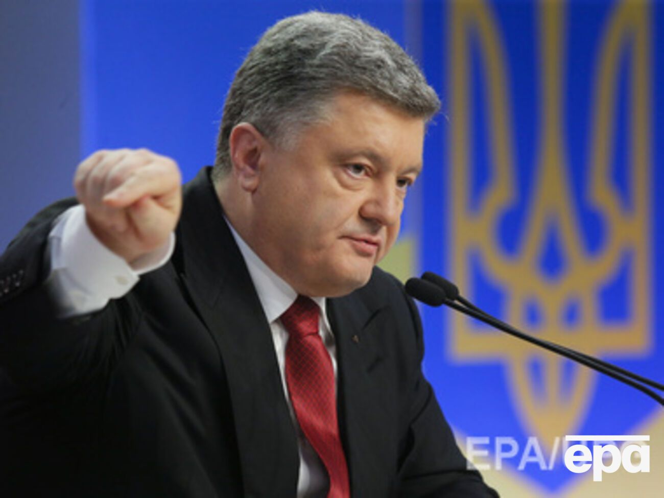 Порошенко упразднил несколько рабочих групп и комиссий