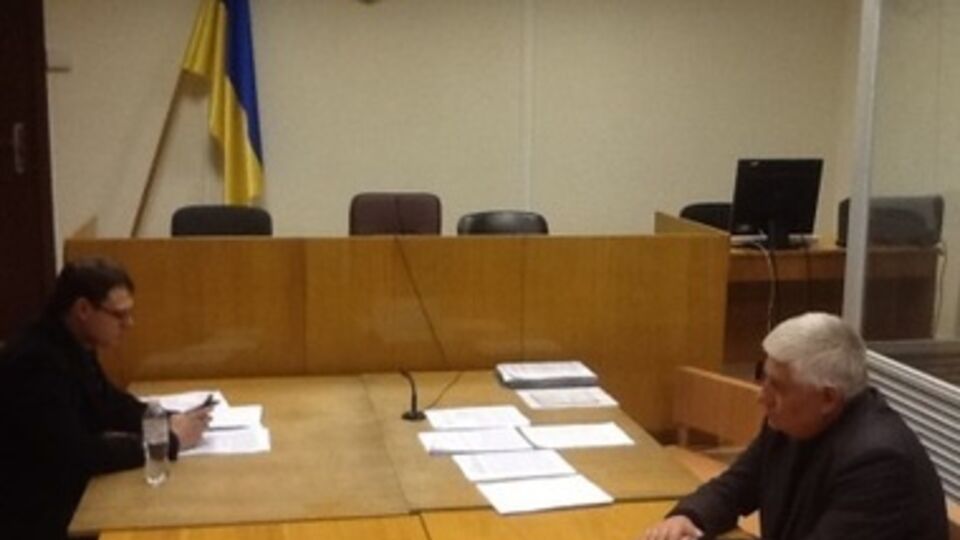 Чечетов прибыл в Печерский райсуд