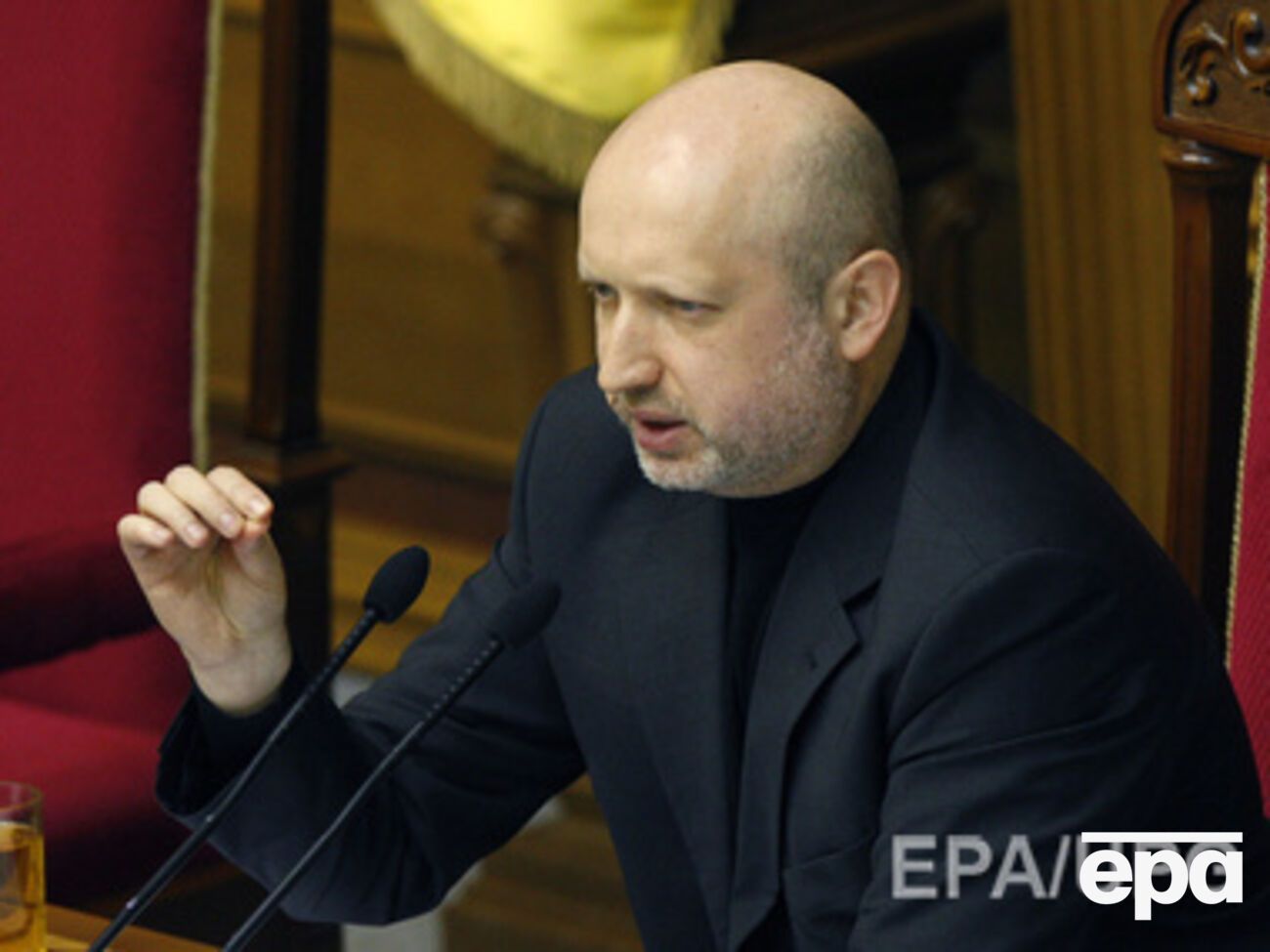 Турчинов заявил, что украинской стороне известны фамилии двух генералов ФСБ