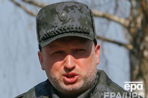 Турчинов заявил, что судей не будут выпускать из Украины