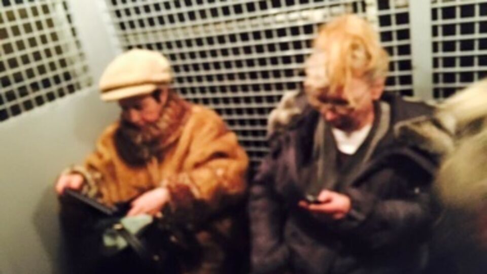 На акции под посольство задержали восемь человек