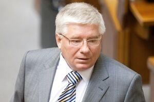 Судья вскоре примет решение о мере пресечения Чечетова