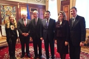 Всемирный конгресс призывает Организацию Объединенных Наций и Европейский союз как можно быстрее направить в Украину миротворческие миссии