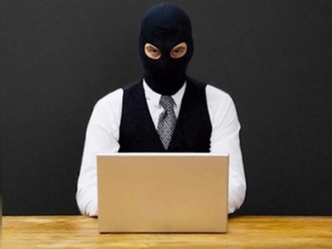 Горбулин:&nbsp;Уже сегодня у нас есть примеры использования агрессором киберпространства в деструктивных целях против Украины