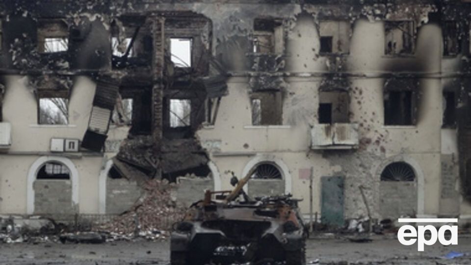 Завтра должен начаться отвод вооружений