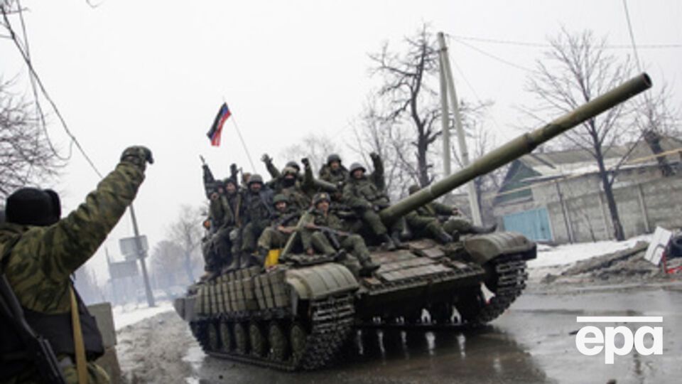 Россия продолжает поставлять боевикам живую силу и тяжелое вооружение