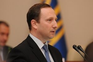 Райнин обещает принять "жесточайшие меры" для обеспечения спокойствия в Харьковской области