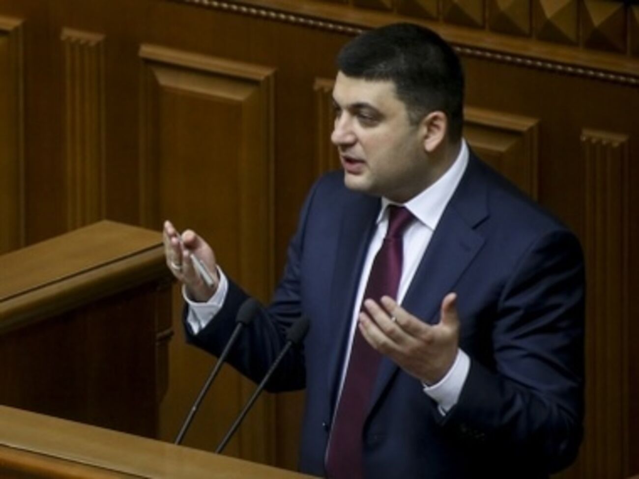 Гройсман уверен, что террористам не удастся запугать украинцев