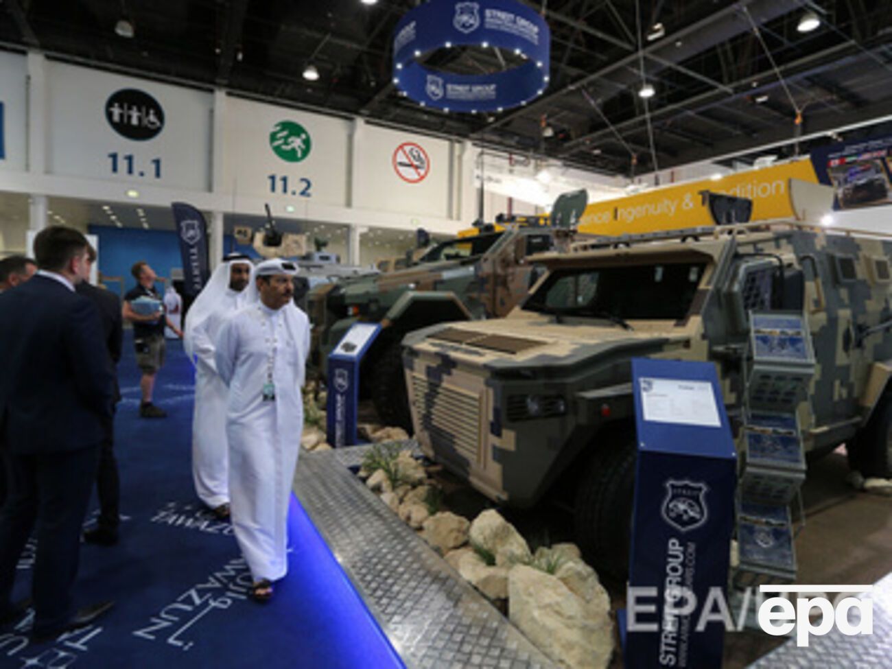 Порошенко посетит выставку оборонной промышленности