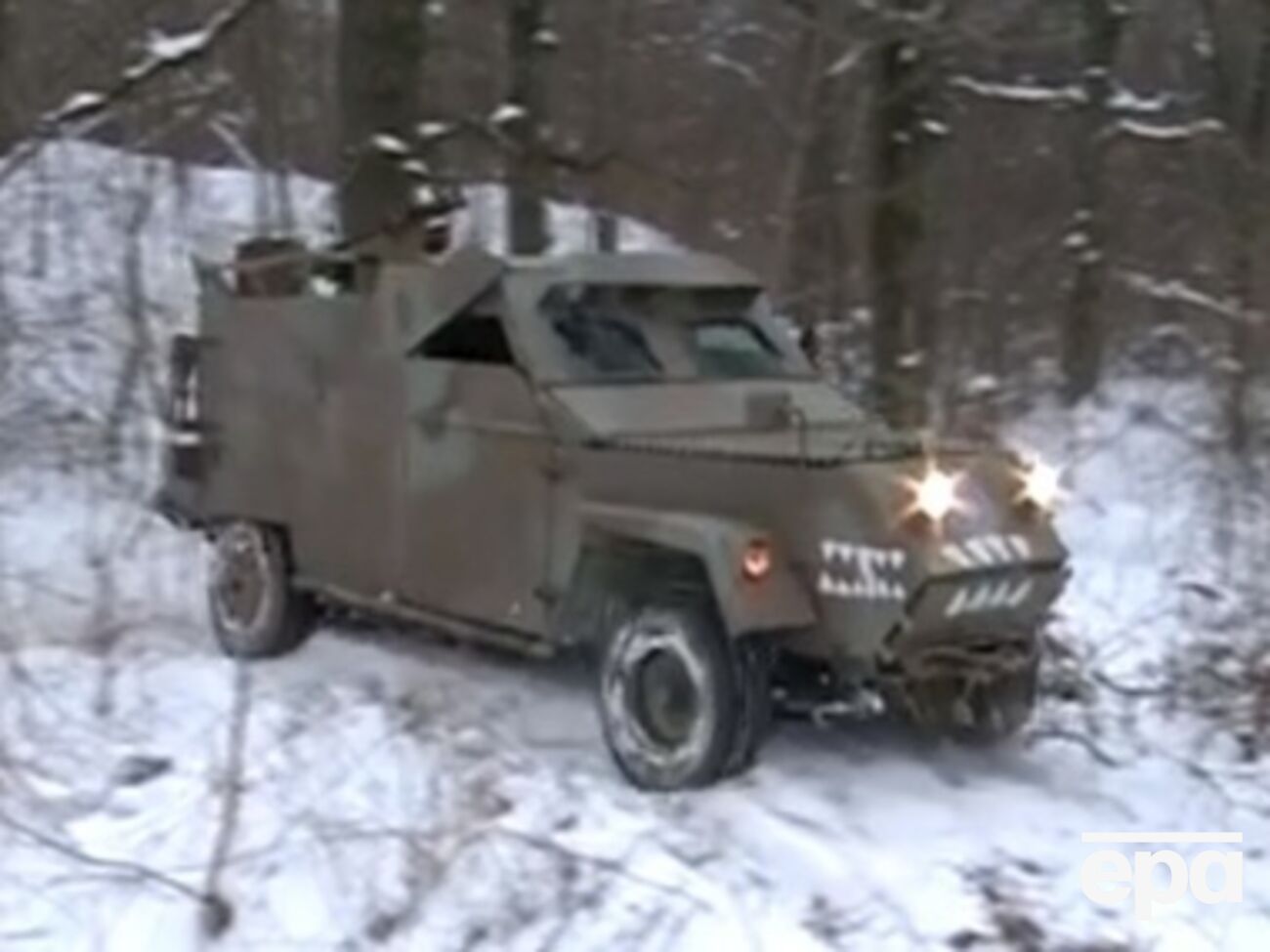 Волонтеры продолжают работу по производству таких броневиков