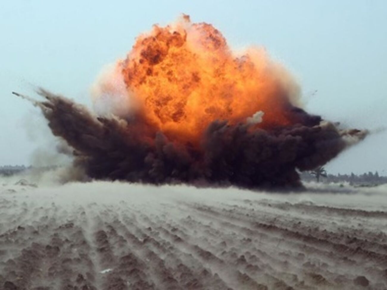 Боевики обстреливают населенные пункты вблизи Мариуполя