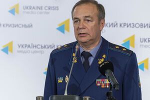 Романенко считает, что Путин пока не решится атаковать Киев