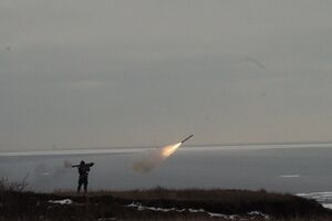 Штаб АТО: Террористы четыре раза нанесли минометные удары и обстреляли из артиллерии поселок Пески