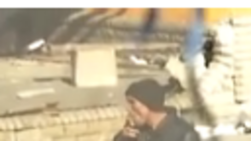 Жители города страдают из-за недостатка пищи и лекарств