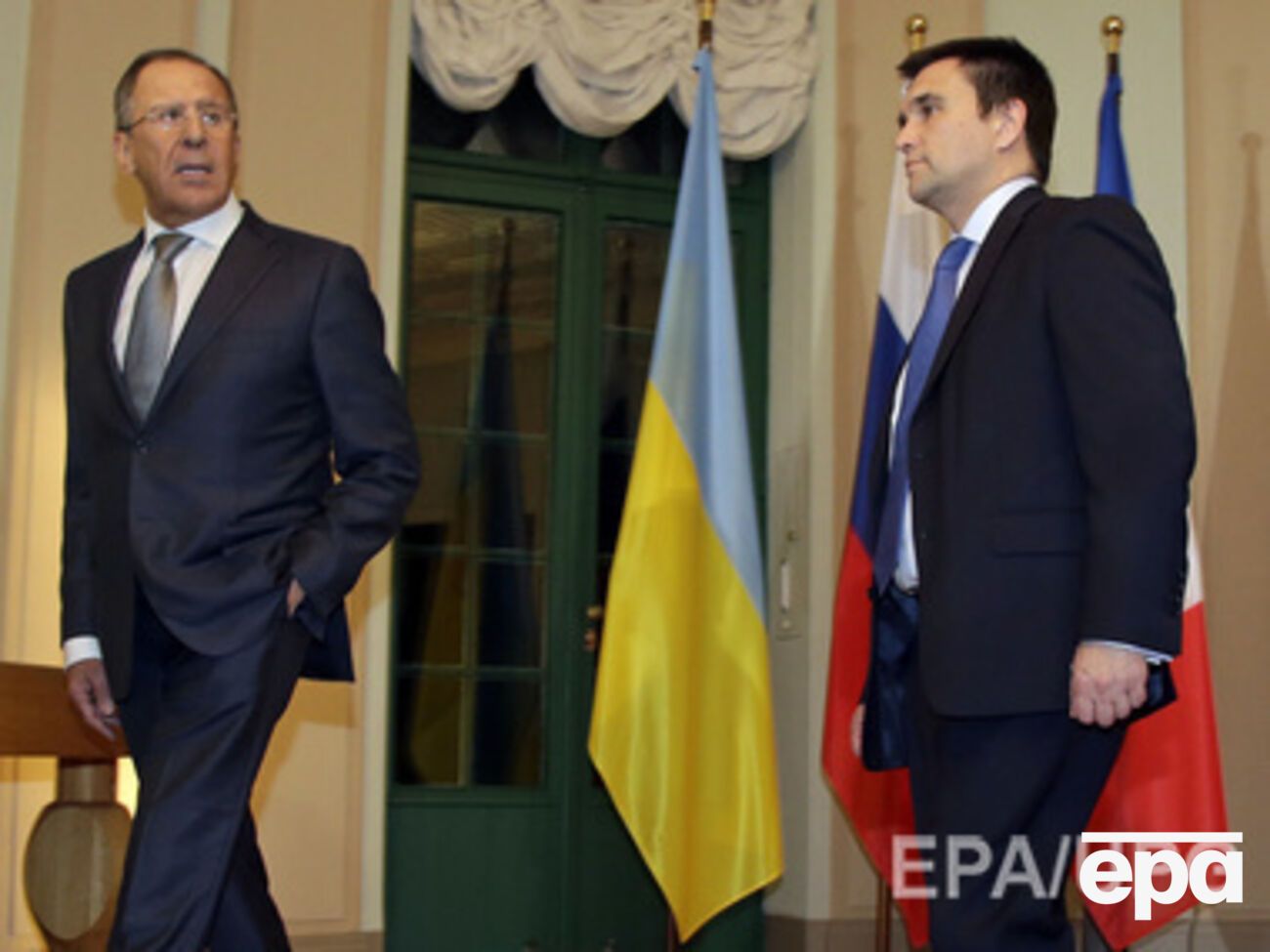 Климкин обсудит с министрами "нормандской четверки" введение в Украину миротворческого контингента