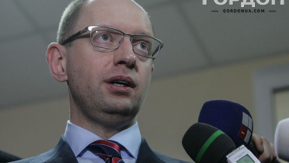 Арсений Яценюк призвал провести внутреннее расследование в МВД