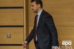 Сегодня в офисе Радослава Сикорского прошел обыск