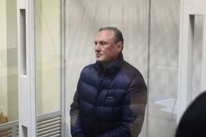Решение о мере пресечения Ефремову огласят завтра