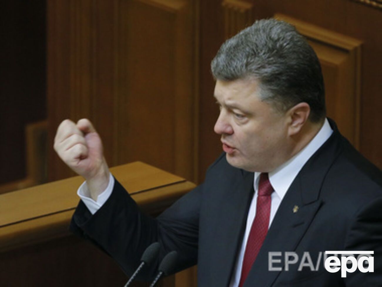 Порошенко подписал принятый парламентом закон