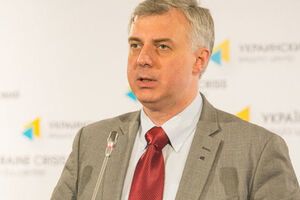 Квит сообщил о намерении организовать изучение английского языка в летних лагерях