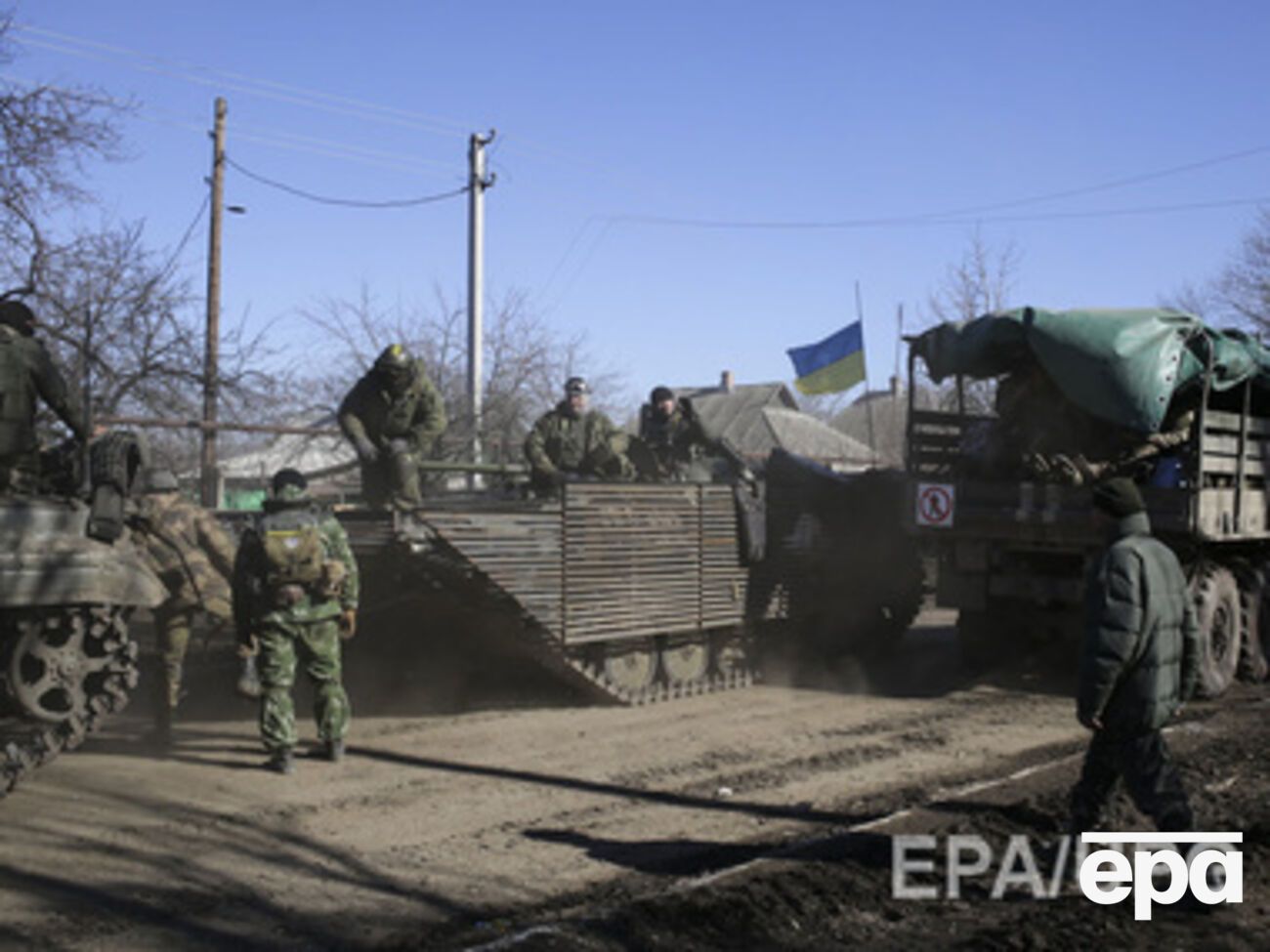 Тымчук:&nbsp;На мариупольском направлении в&nbsp;районе населенных пунктов Октябрь, Заиченко, Безымянное продолжается сосредоточение сил и&nbsp;средств боевиков