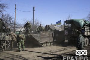 Тымчук: На мариупольском направлении в районе населенных пунктов Октябрь, Заиченко, Безымянное продолжается сосредоточение сил и средств боевиков