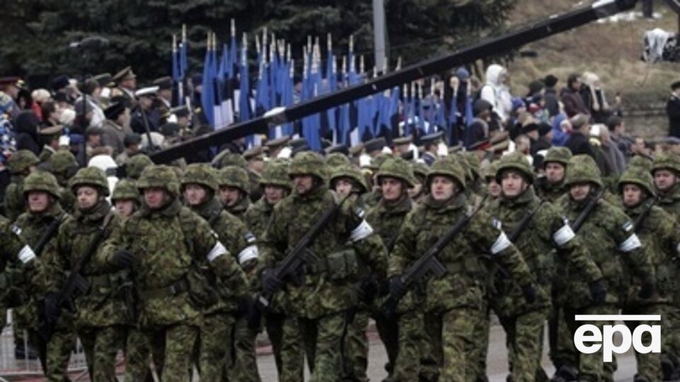 Почти 100 военнослужащих из Испании, Нидерландов, Латвии и Литвы присоединились к 1,3 тыс. эстонских военнослужащих