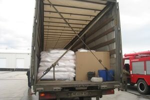 В Донецкую и Луганскую области доставили более 1650 тонн продуктов питания и товаров первой необходимости