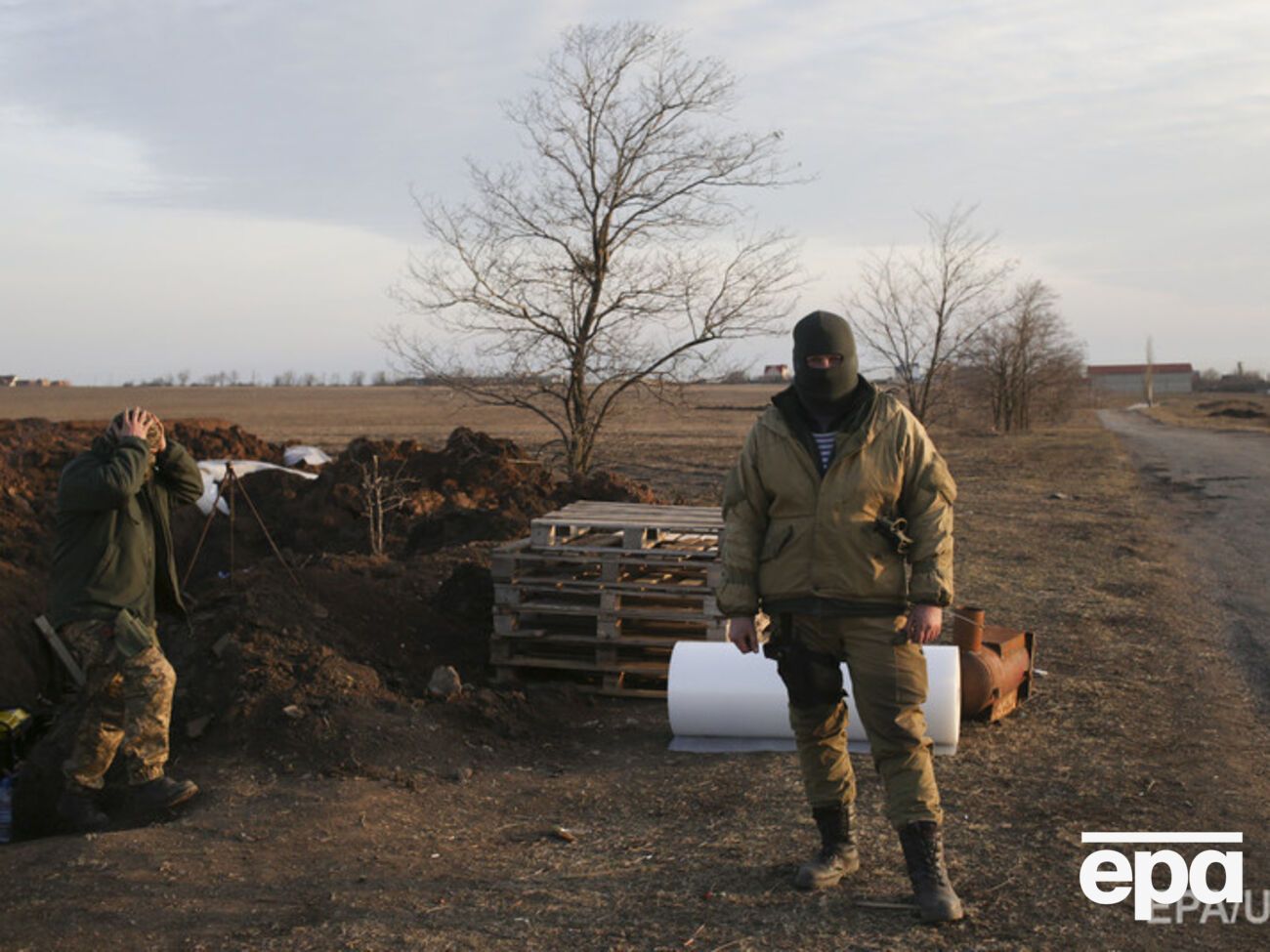 Украинские войска ответным огнем уничтожили склад боеприпасов террористов
