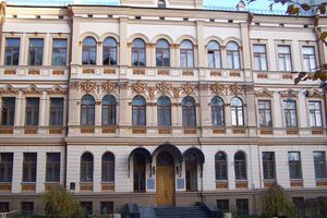 Работникам центрального аппарата Министерства культуры запретили пользоваться в работе электронной почтой и файлообменниками в зоне домена .ru