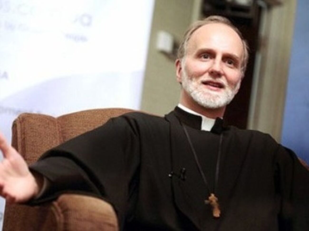 Владыка УГКЦ Борис Гудзяк наградил Савченко премией