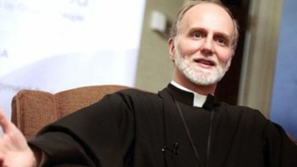 Владыка УГКЦ Борис Гудзяк наградил Савченко премией