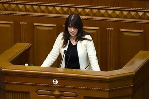Фриз: Аэродром в Бердянске по своим параметрам позволяет принимать военно-транспортные самолеты и истребители всех типов, стоящих на вооружении ВС России