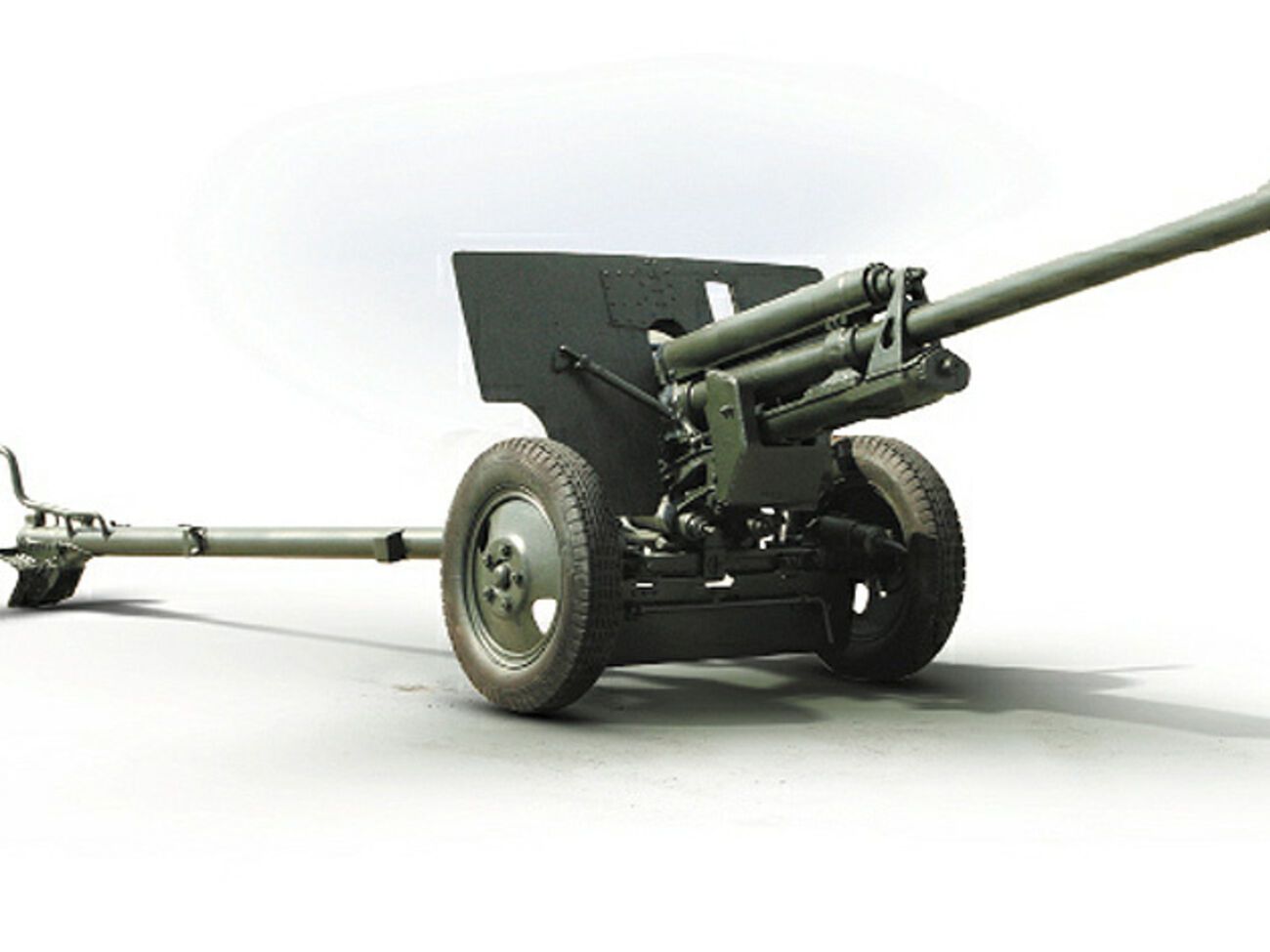 В соответствии с Минскими договоренностями начался первый этап отвода техники