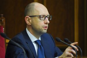 Арсений Яценюк заявил, что правительство и парламент выстроили "новую систему отношений"