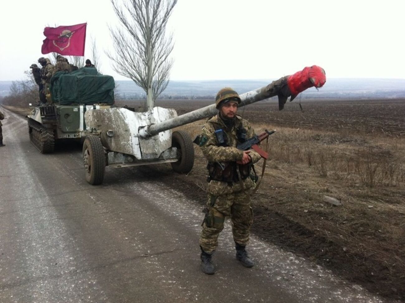 Контроль за отводом техники осуществляют представители СММ ОБСЕ